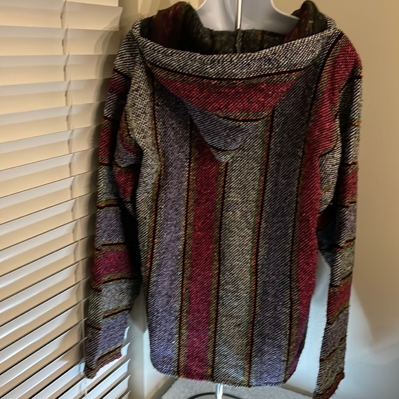 HOODIE Size Large - Picture 5 of 9